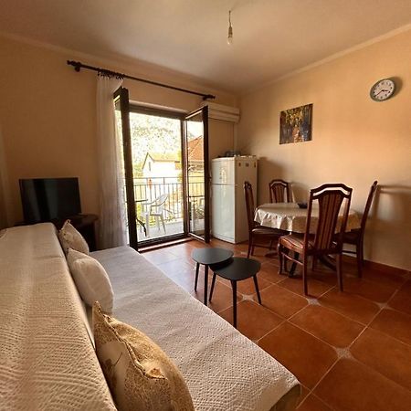 Apartment With Sea View Kotor Exterior photo