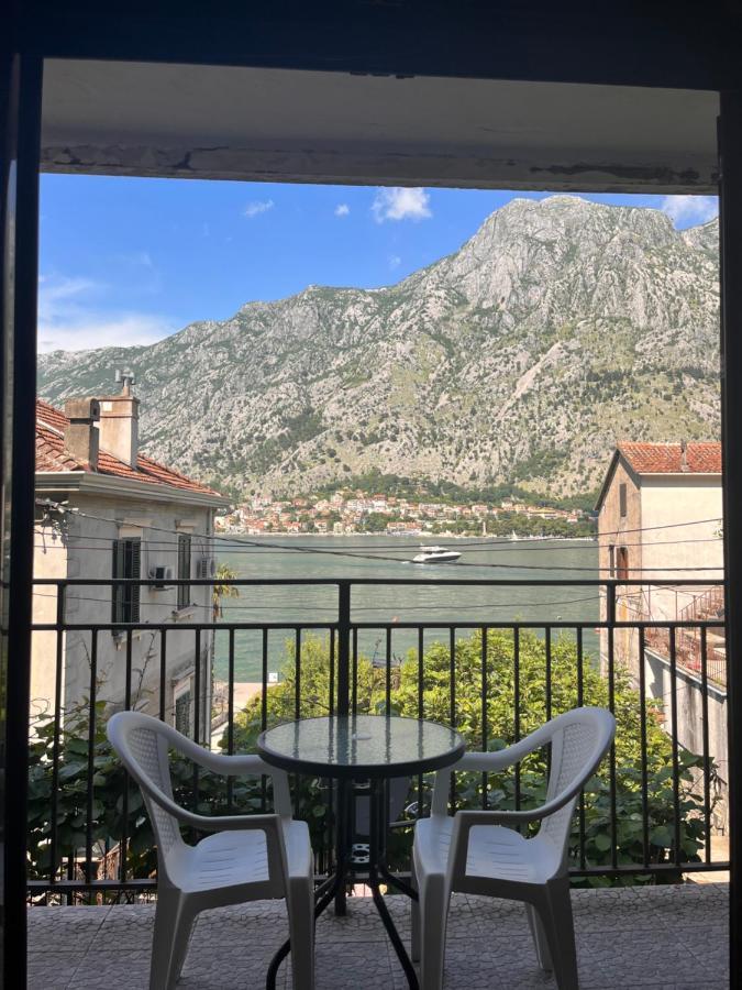 Apartment With Sea View Kotor Exterior photo